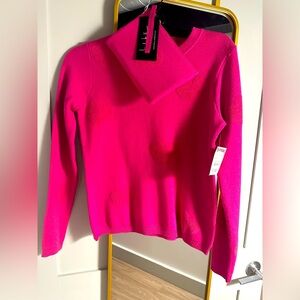 Nicole Miller pink heart sweater with wristlet NWT